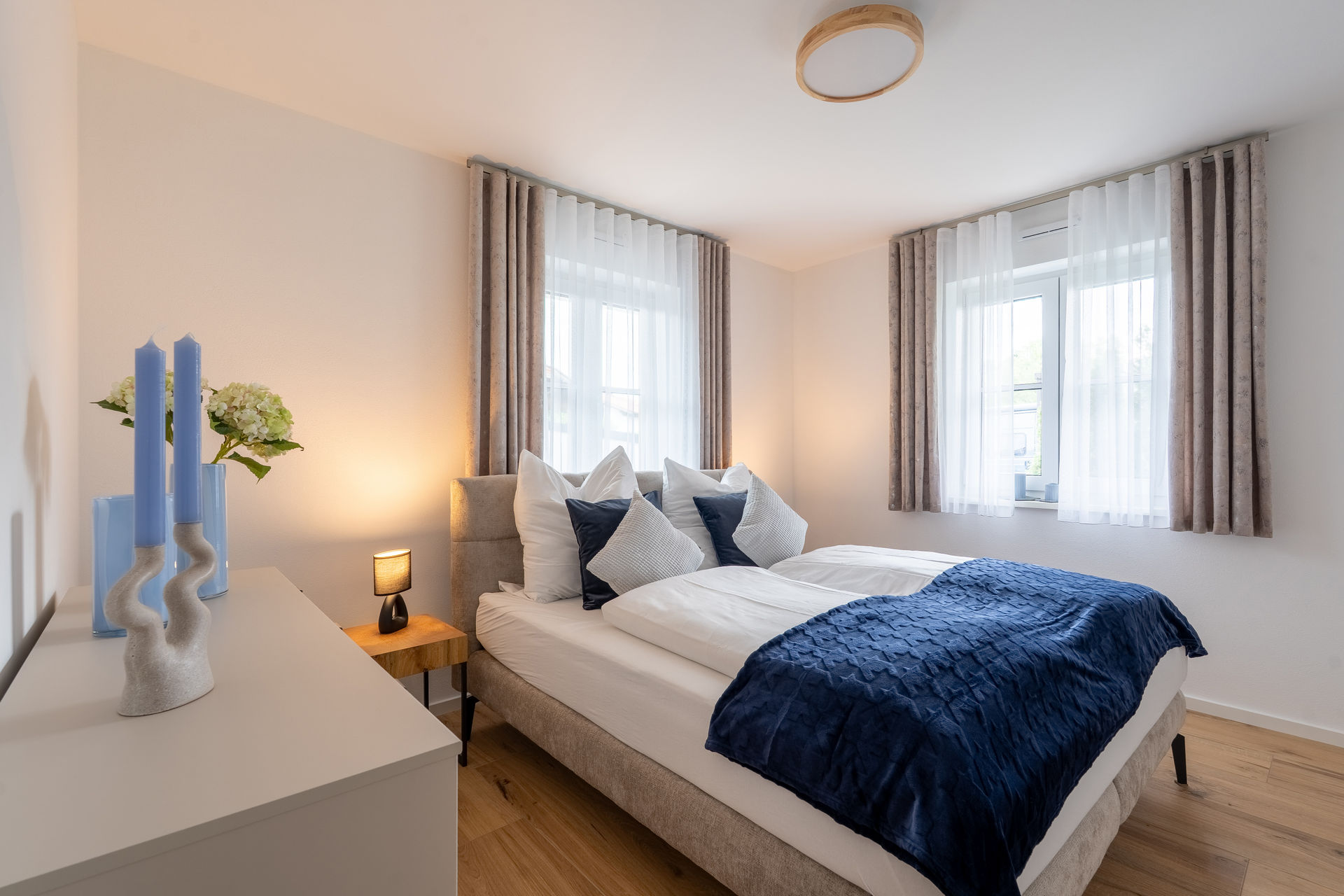 Schlafzimmer 2